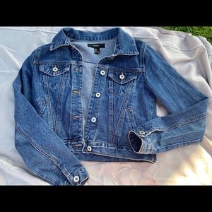 cropped jean jacket :)